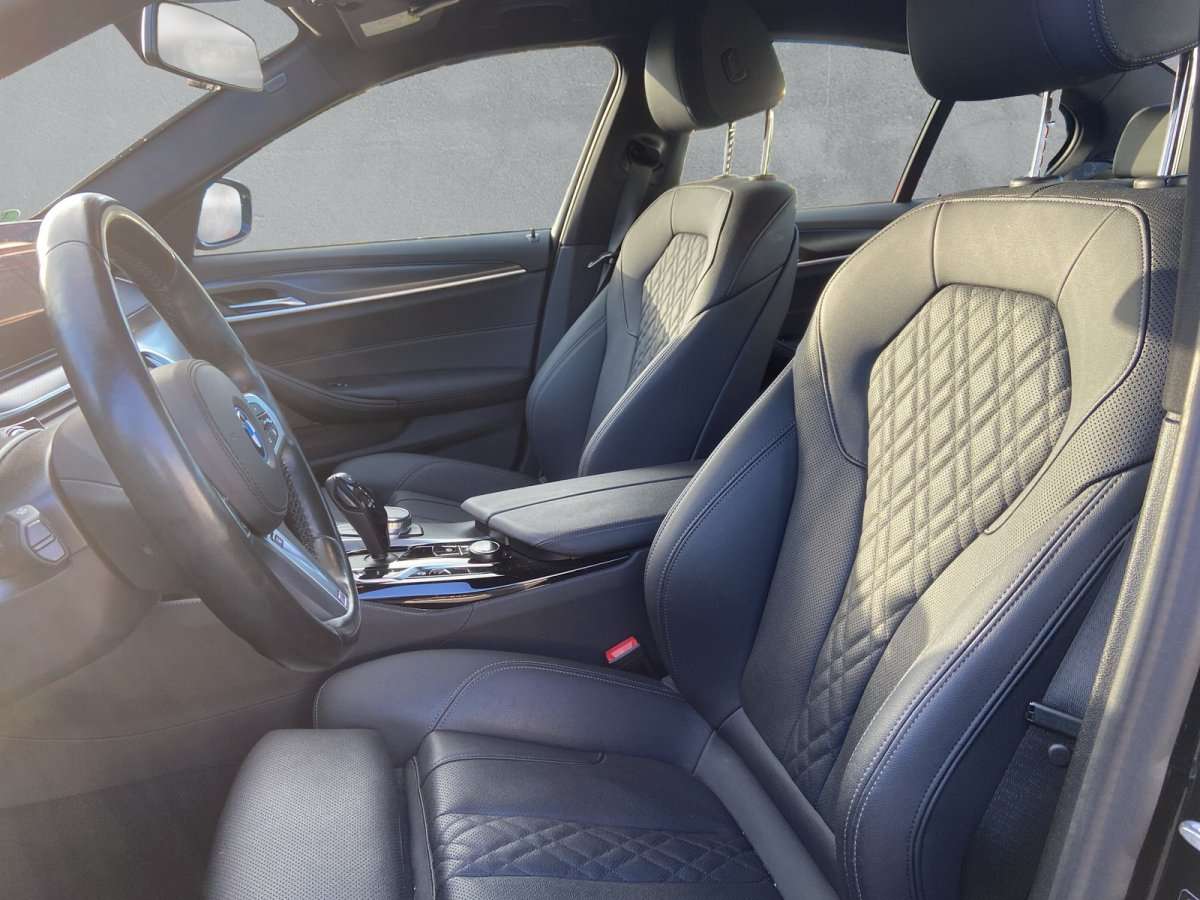 Fahrzeugbild eines BMW 5er-Reihe