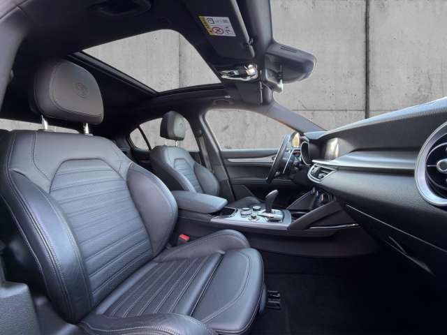 Fahrzeugbild eines Alfa Romeo Stelvio