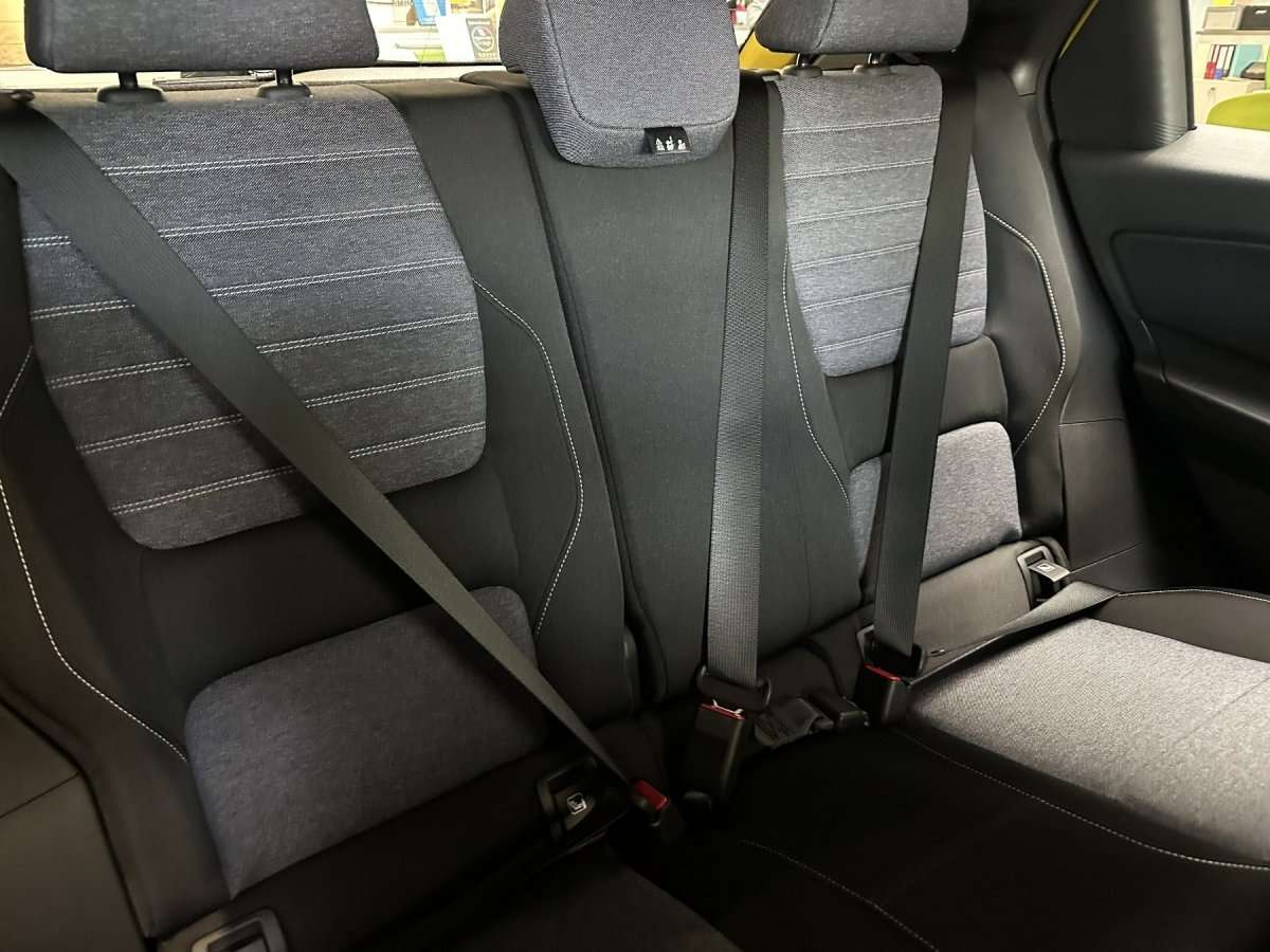 Fahrzeugbild eines Renault 5 E-TECH