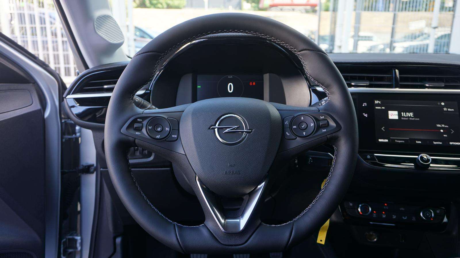 Fahrzeugbild eines Opel Corsa