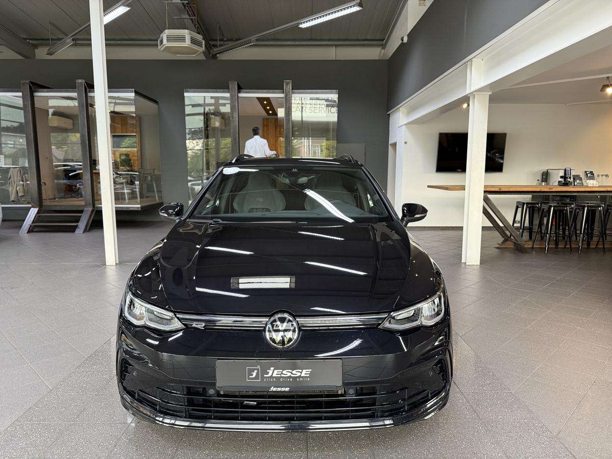 Fahrzeugbild eines Volkswagen Golf