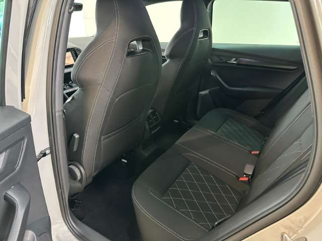 Fahrzeugbild eines Skoda Karoq