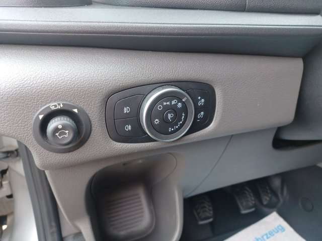 Fahrzeugbild eines Ford Transit