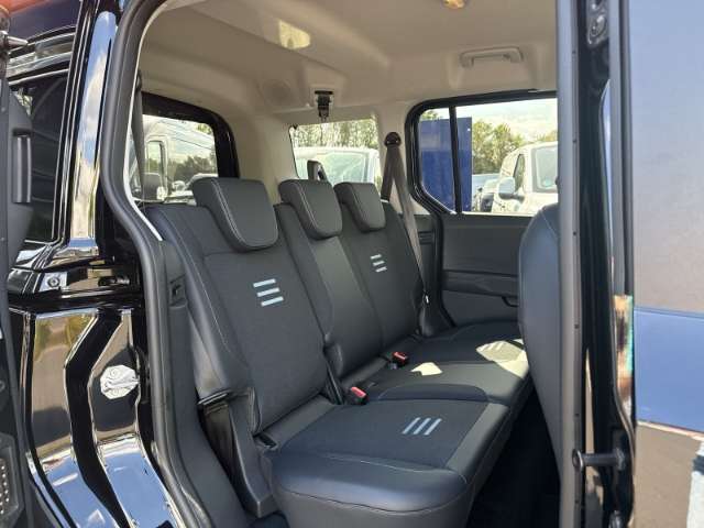 Fahrzeugbild eines Ford Tourneo Courier