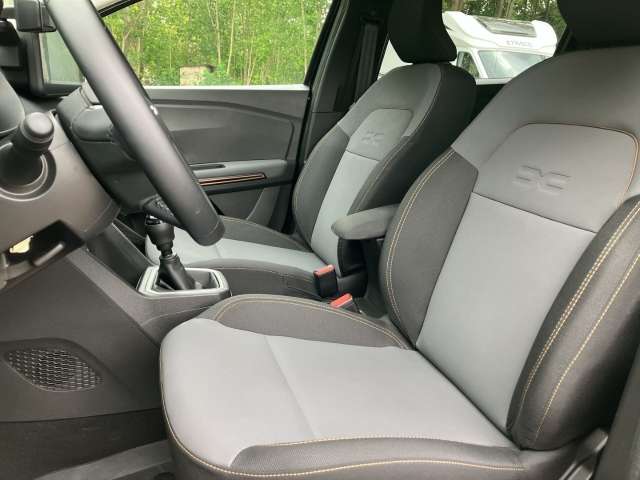 Fahrzeugbild eines Dacia Jogger