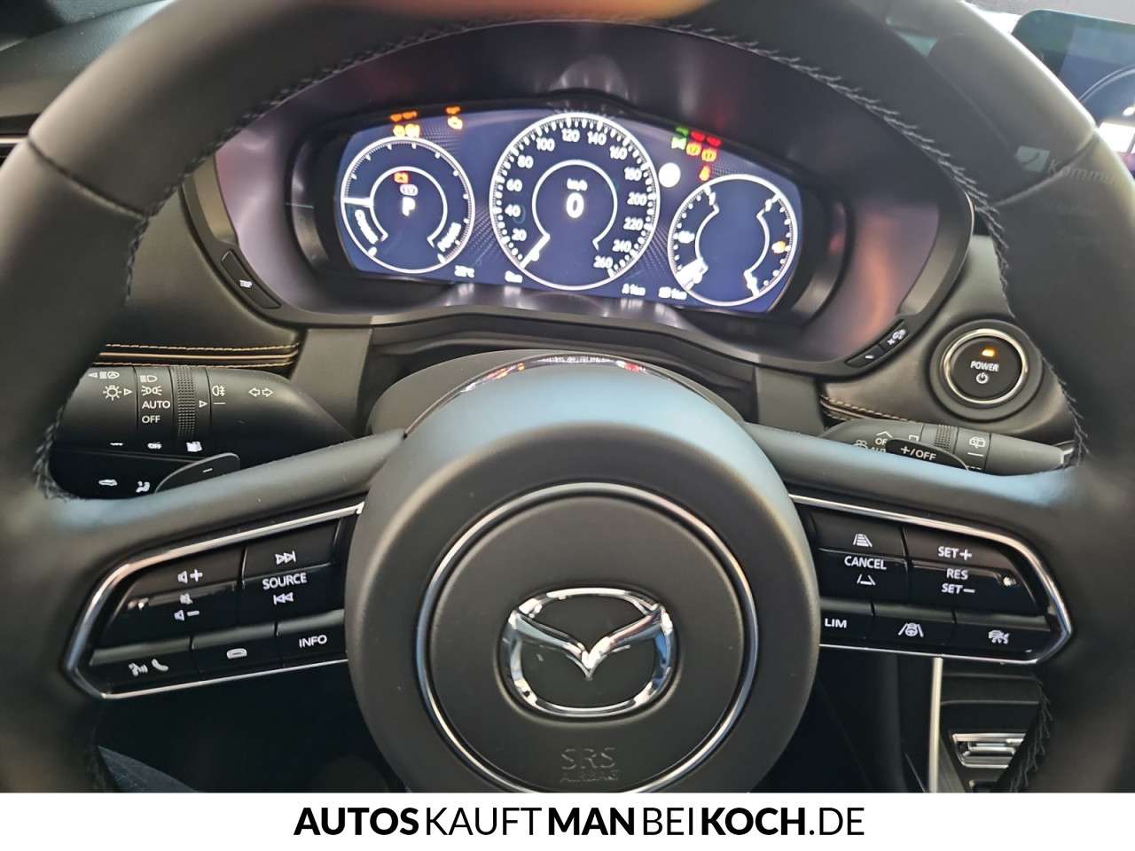 Fahrzeugbild eines Mazda CX-80