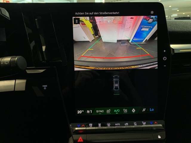 Fahrzeugbild eines Renault Scenic E-TECH