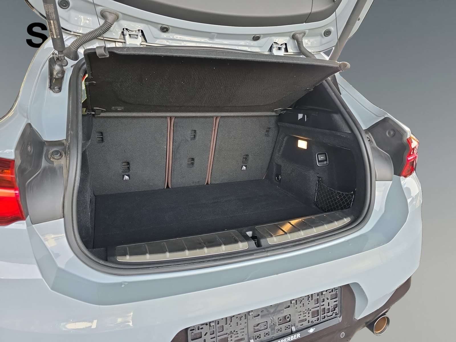 Fahrzeugbild eines BMW X2