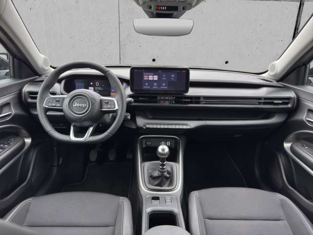 Fahrzeugbild eines Jeep Avenger