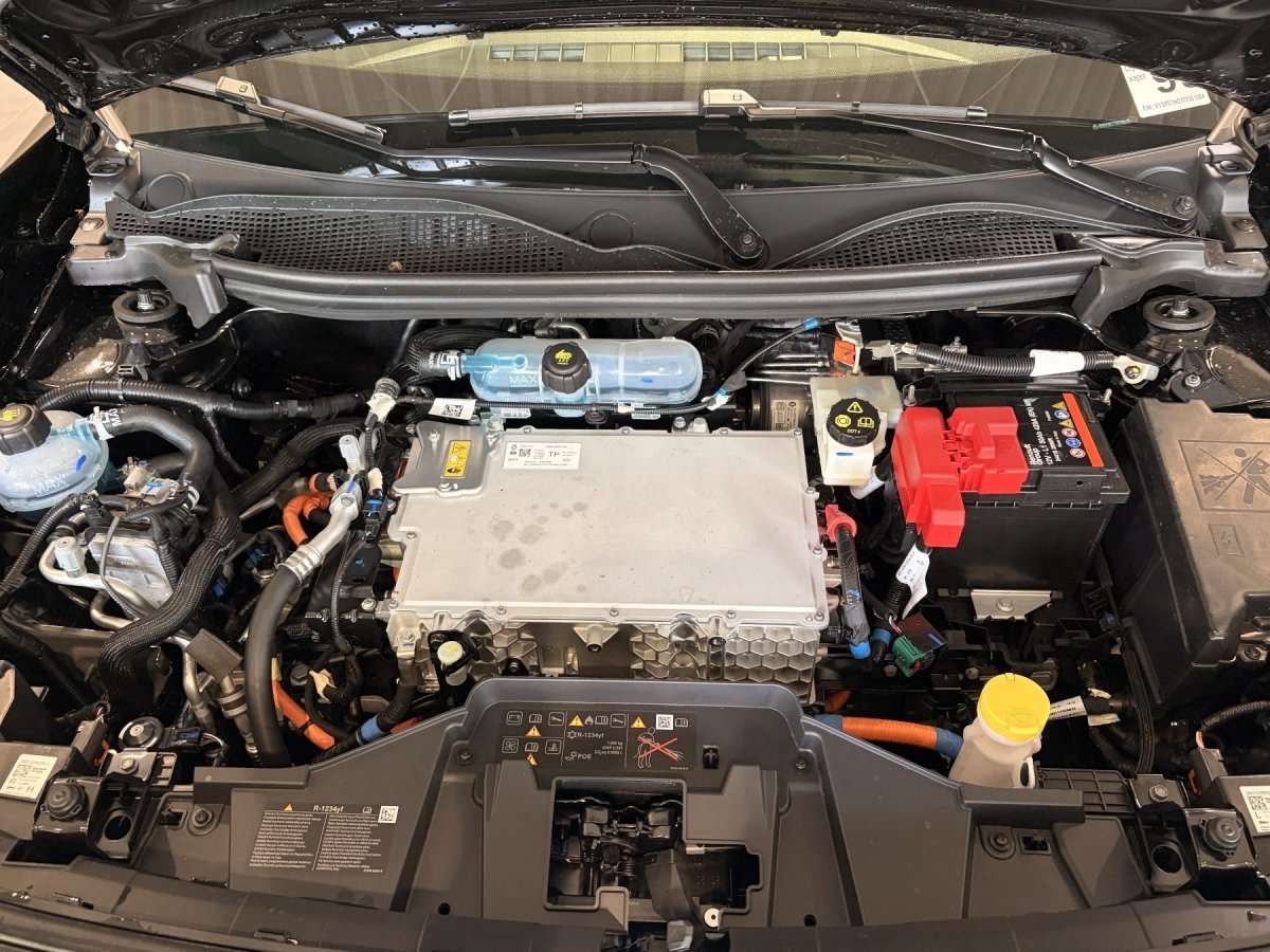 Fahrzeugbild eines Renault 4 E-TECH