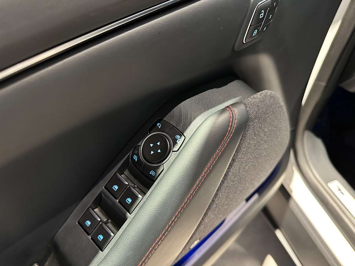 Fahrzeugbild eines Ford Mustang Mach-E