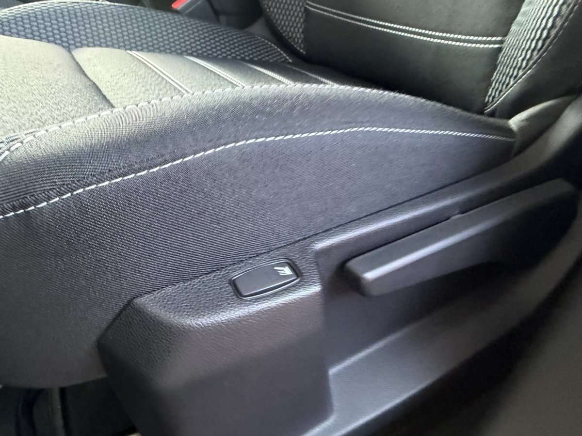Fahrzeugbild eines Dacia Duster