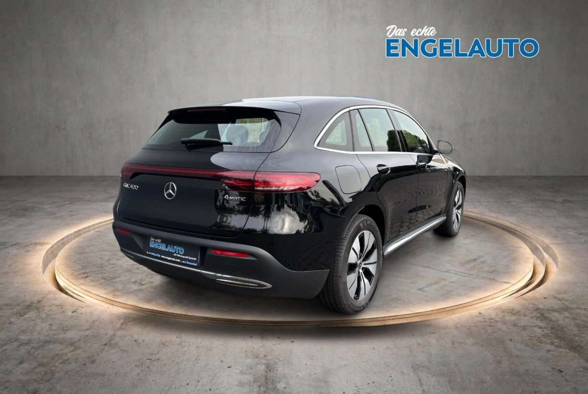 Fahrzeugbild eines Mercedes-Benz EQC