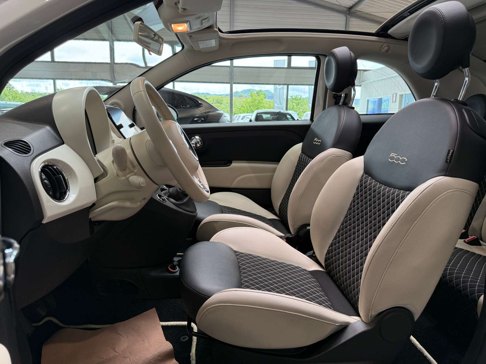 Fahrzeugbild eines Fiat 500
