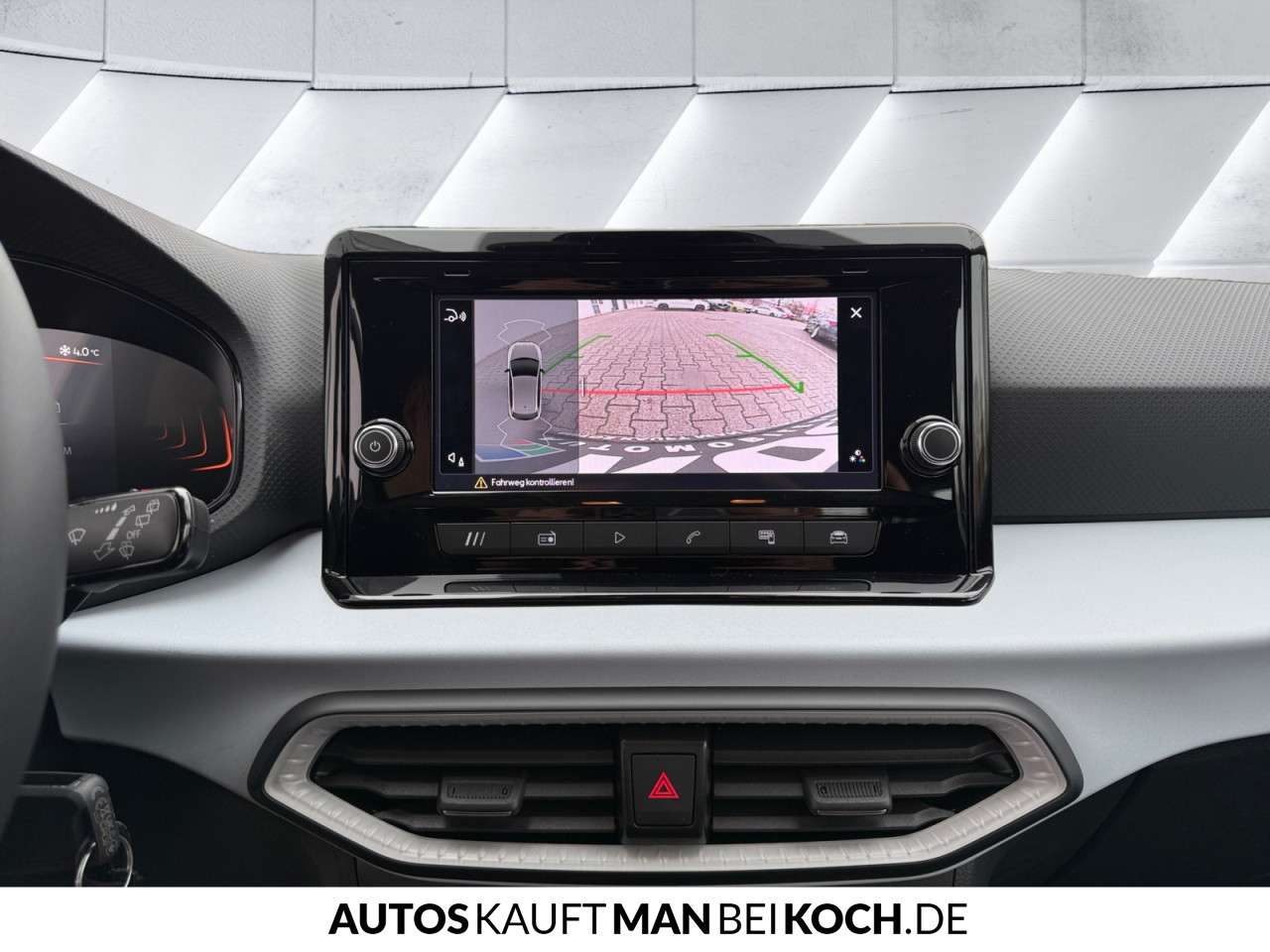 Fahrzeugbild eines SEAT Ibiza