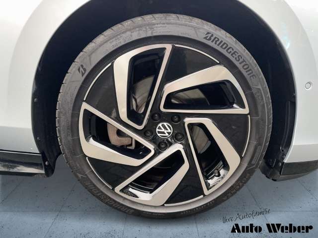 Fahrzeugbild eines Volkswagen ID.7