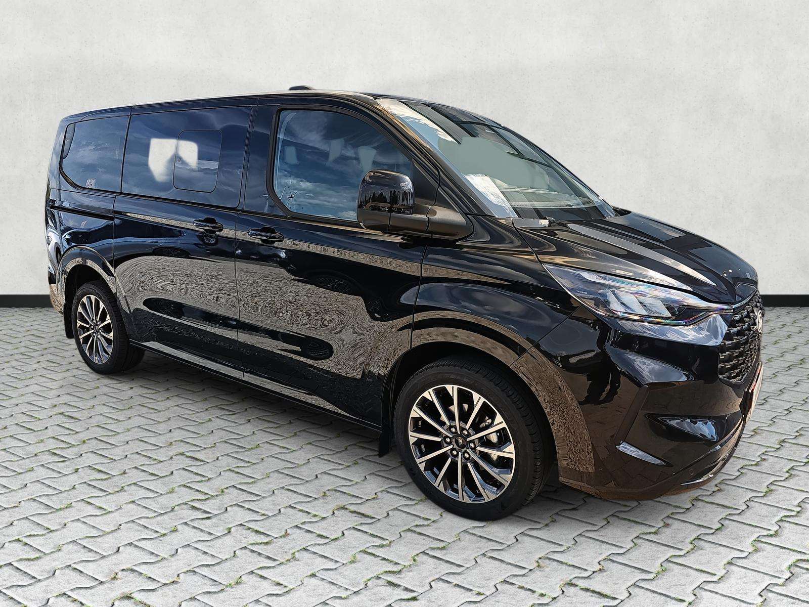 Fahrzeugbild eines Ford Tourneo Custom
