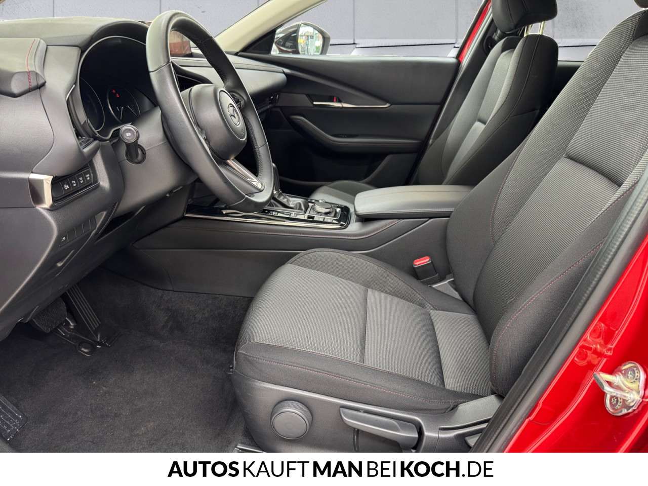 Fahrzeugbild eines Mazda CX-30