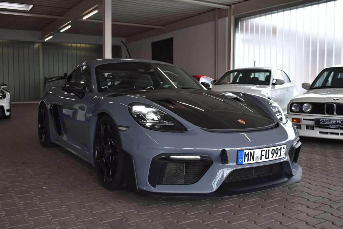 Fahrzeugbild eines Porsche Cayman