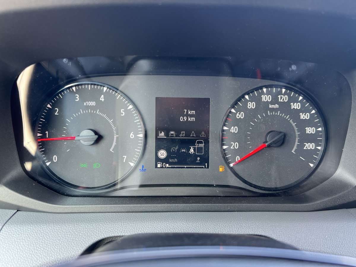Fahrzeugbild eines Renault Master