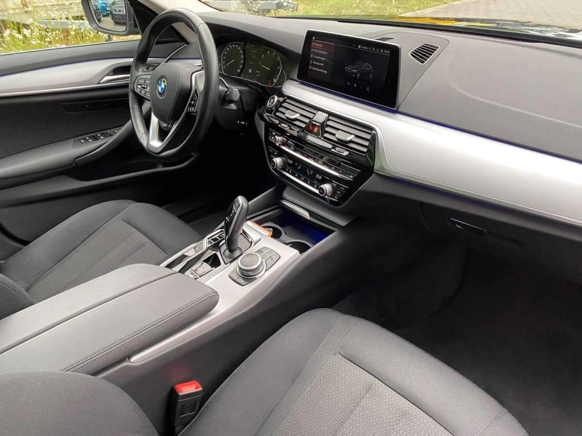 Fahrzeugbild eines BMW 5er-Reihe