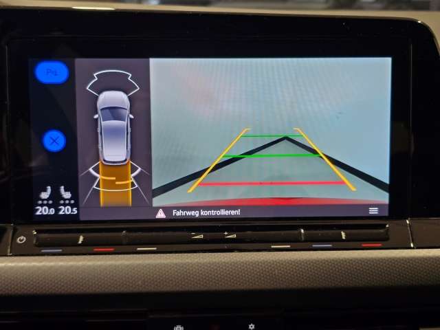 Fahrzeugbild eines Volkswagen Golf