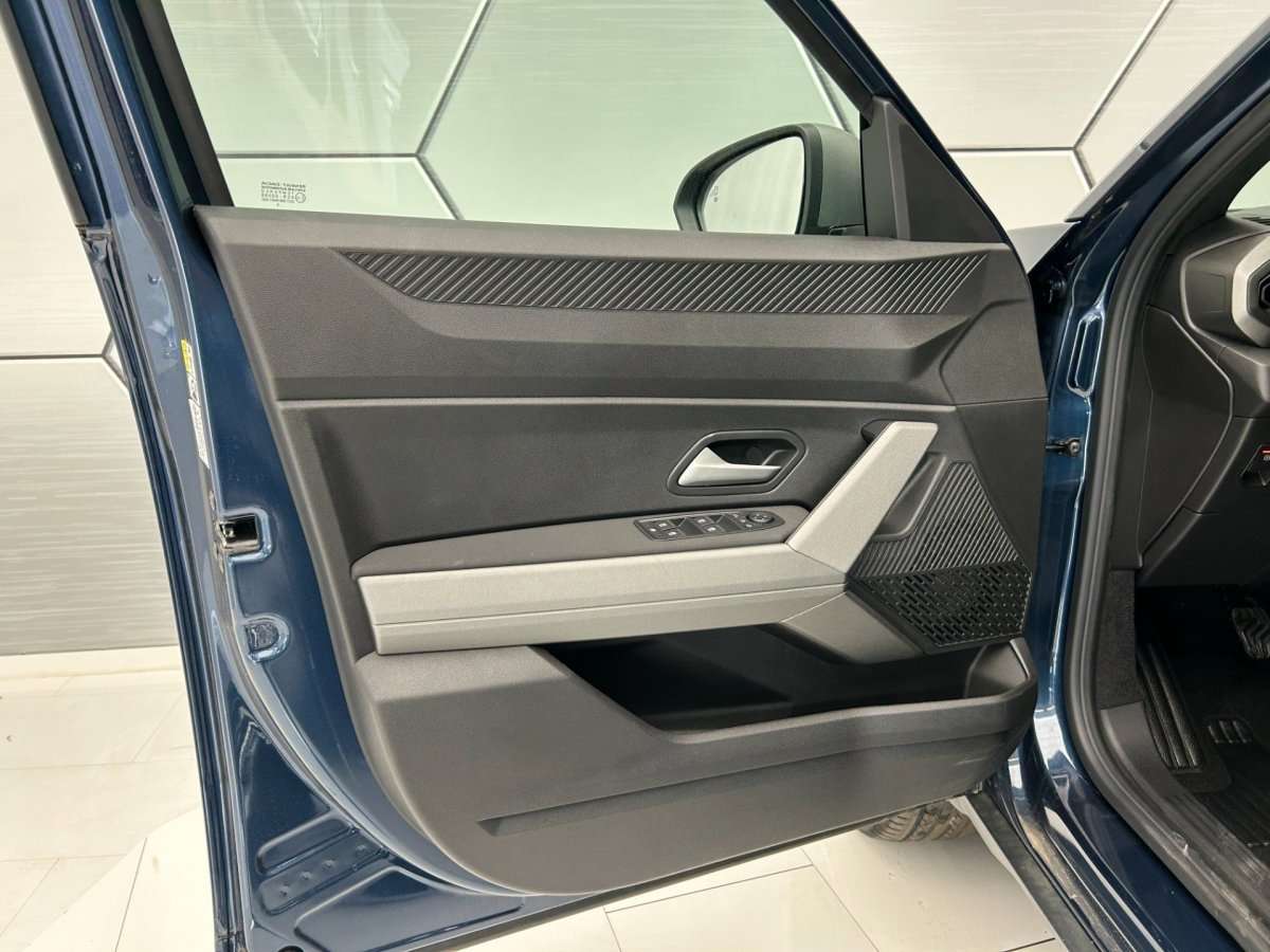 Fahrzeugbild eines Dacia Bigster