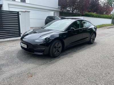 Bild TESLA Model 3