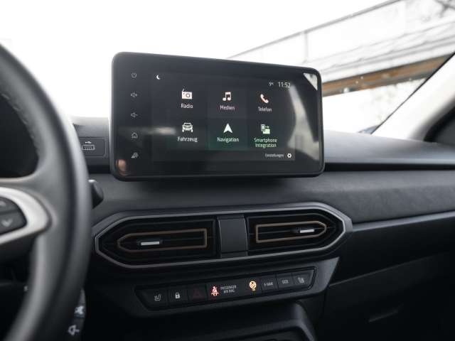 Fahrzeugbild eines Dacia Jogger