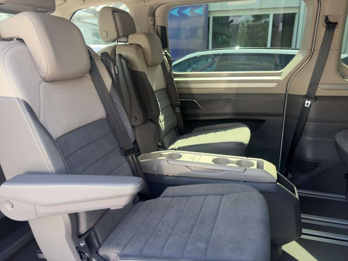 Fahrzeugbild eines Volkswagen Multivan