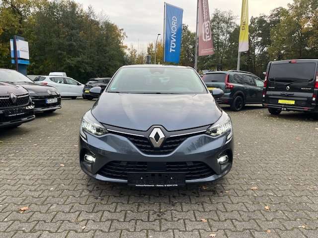 Fahrzeugbild eines Renault Clio