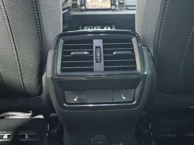 Fahrzeugbild eines Skoda Karoq