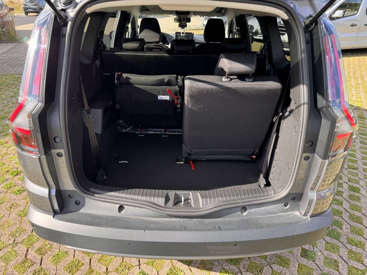 Fahrzeugbild eines Dacia Jogger