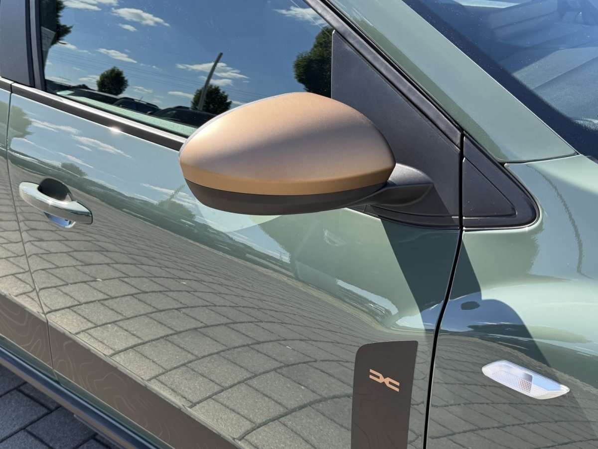 Fahrzeugbild eines Dacia Sandero