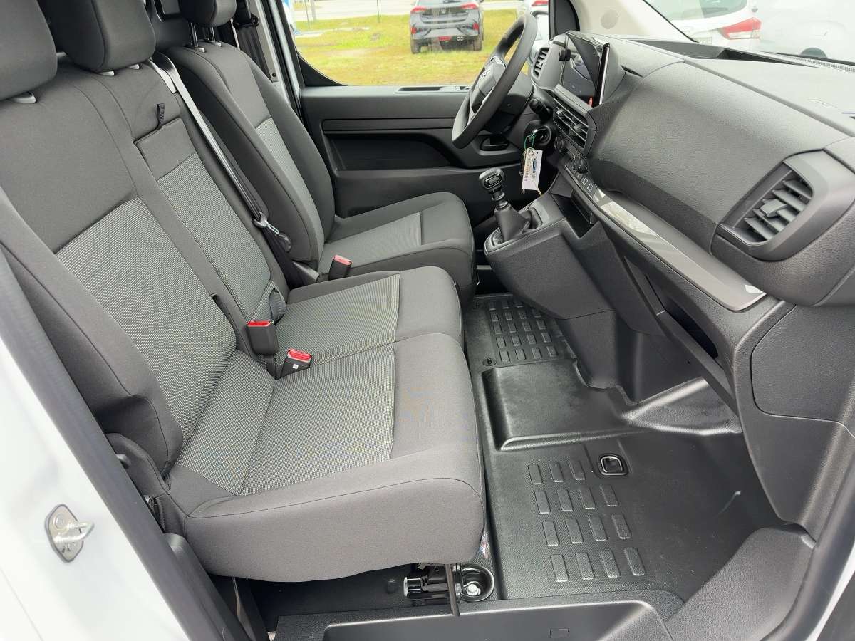 Fahrzeugbild eines Opel Vivaro