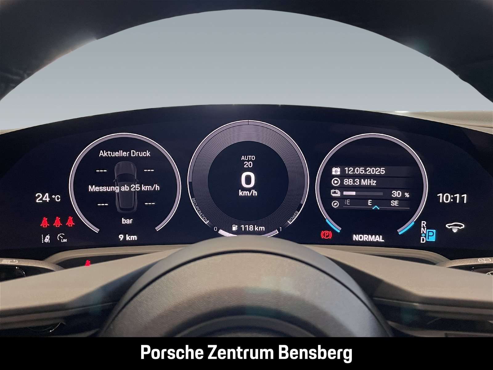 Fahrzeugbild eines Porsche Taycan