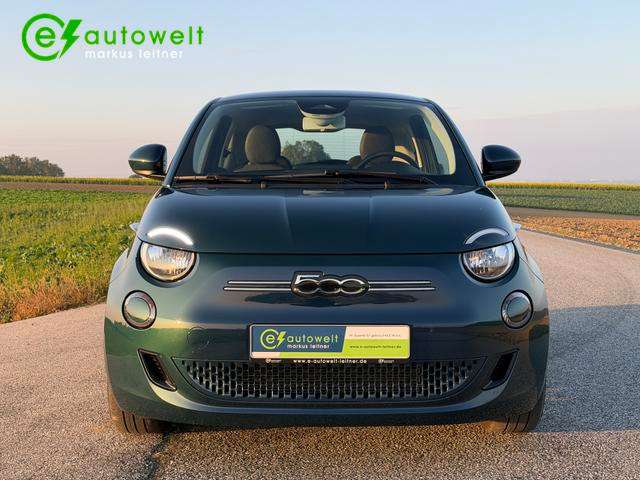 Fahrzeugbild eines Fiat 500