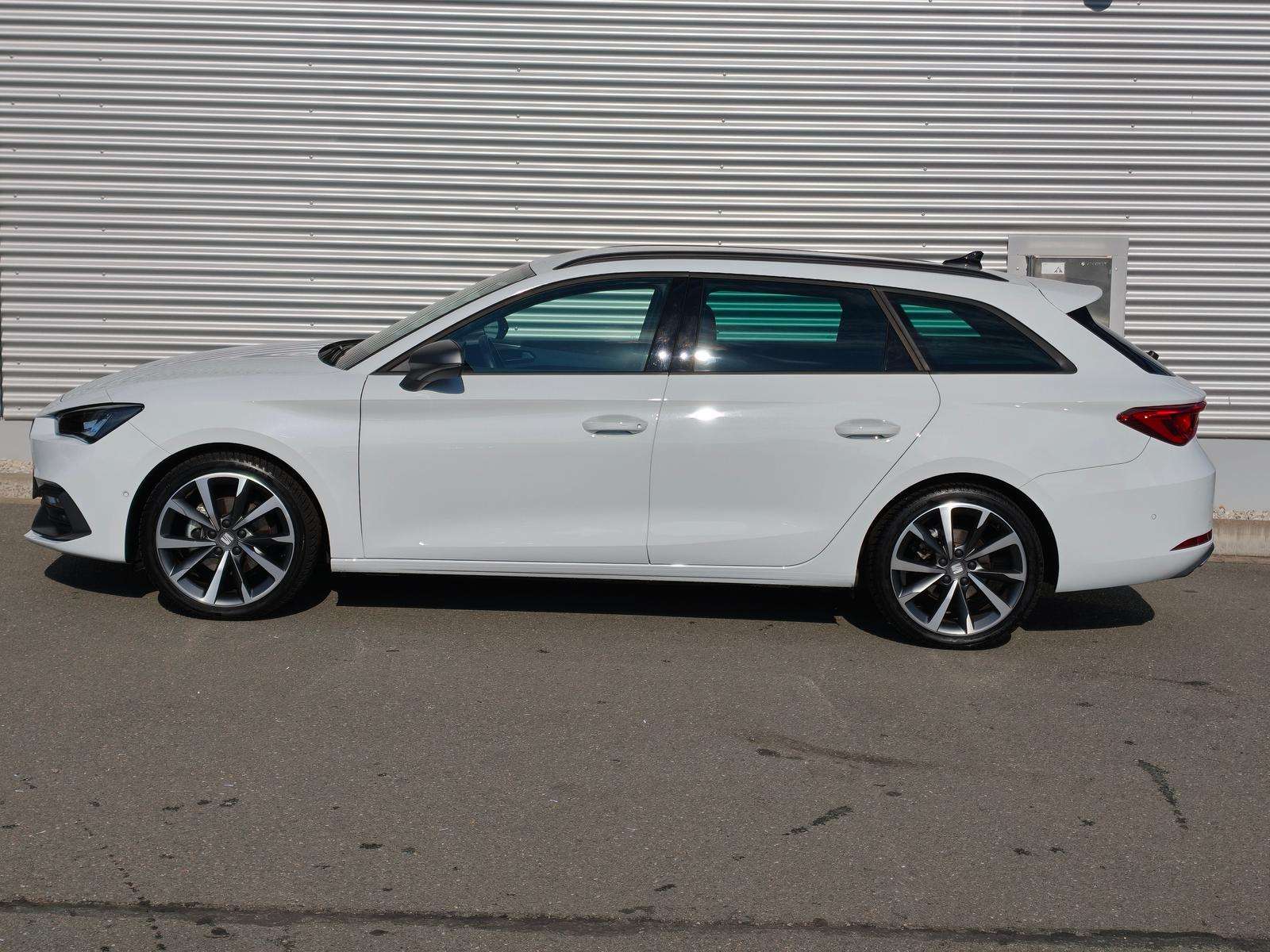Fahrzeugbild eines SEAT Leon