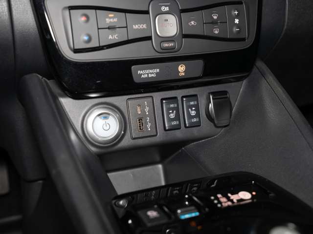 Fahrzeugbild eines Nissan Leaf