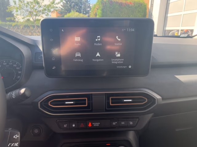 Fahrzeugbild eines Dacia Jogger