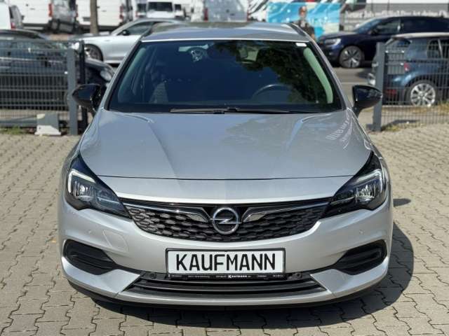 Fahrzeugbild eines Opel Astra