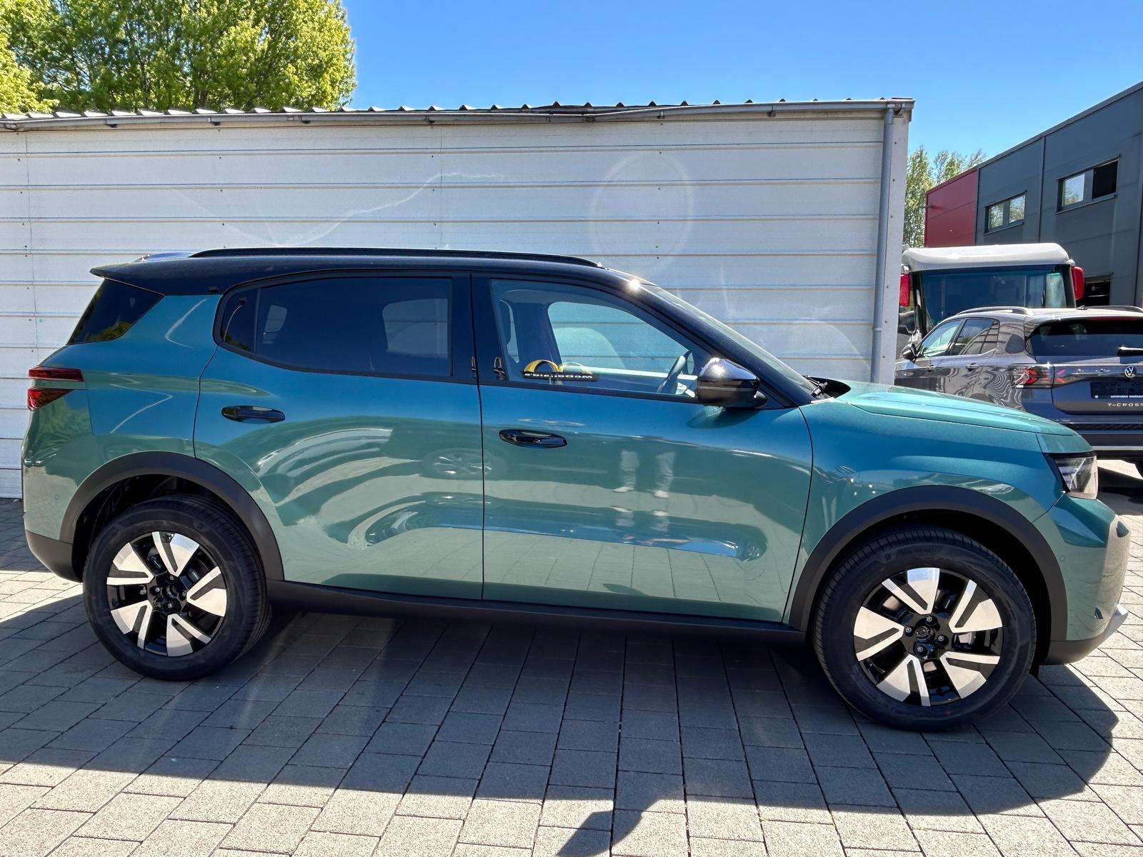 Fahrzeugbild eines Opel Frontera