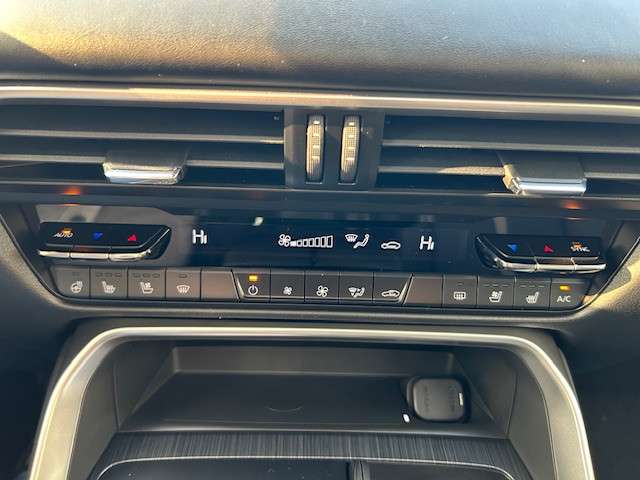 Fahrzeugbild eines Mazda CX-60