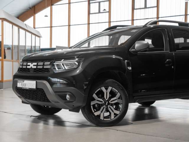 Fahrzeugbild eines Dacia Duster
