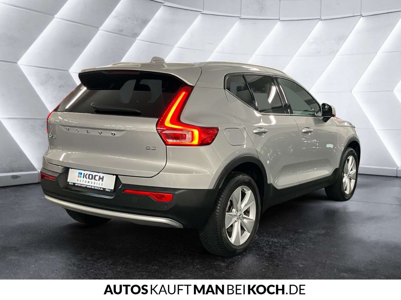 Fahrzeugbild eines Volvo XC40