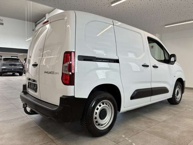 Fahrzeugbild eines Toyota Proace