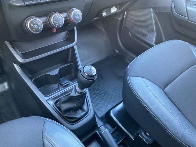 Fahrzeugbild eines Renault Express