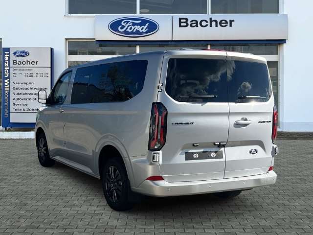 Fahrzeugbild eines Ford Transit Custom