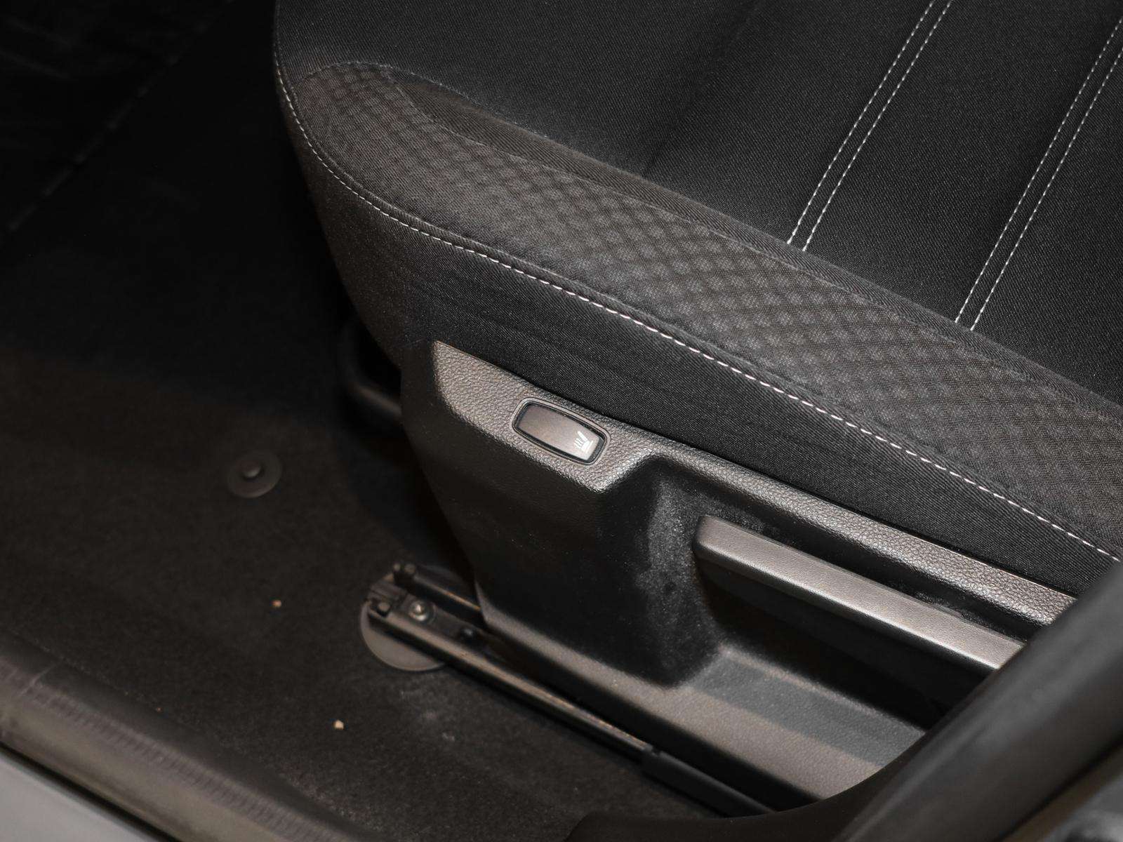 Fahrzeugbild eines Dacia Duster