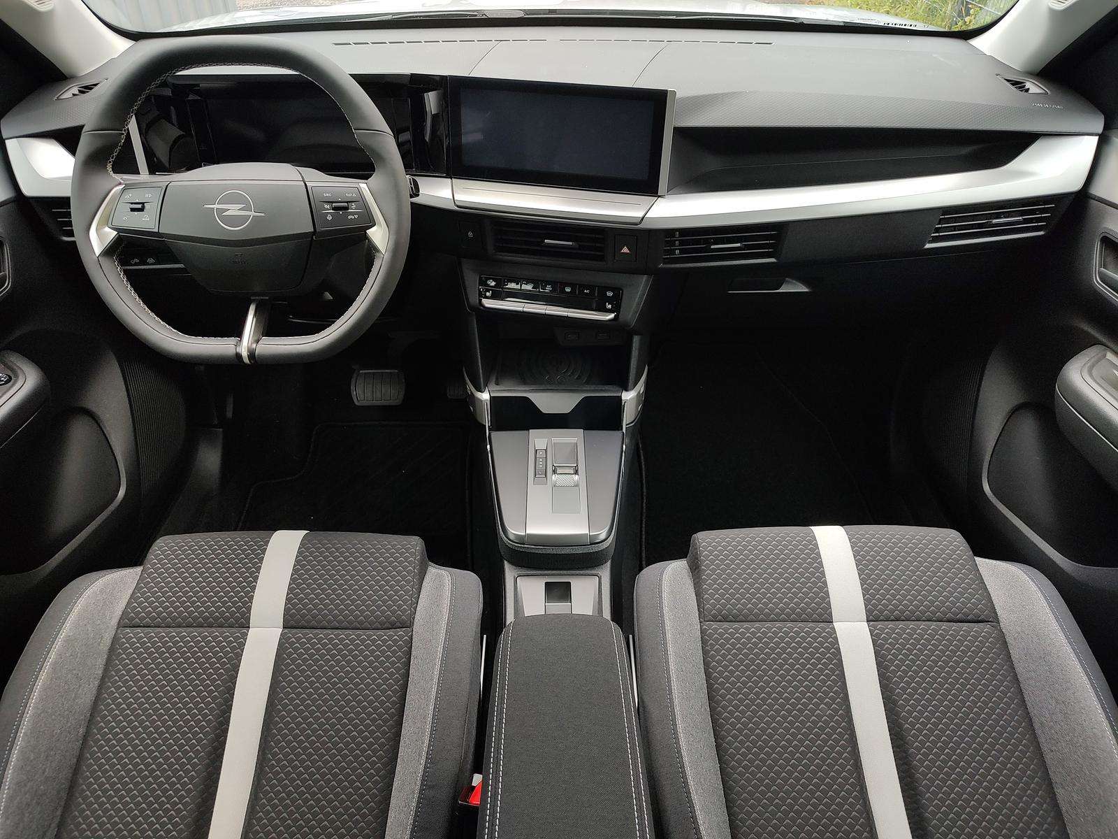 Fahrzeugbild eines Opel Frontera
